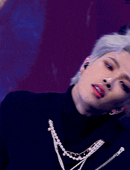 hwasddeongbyeoli - cherry