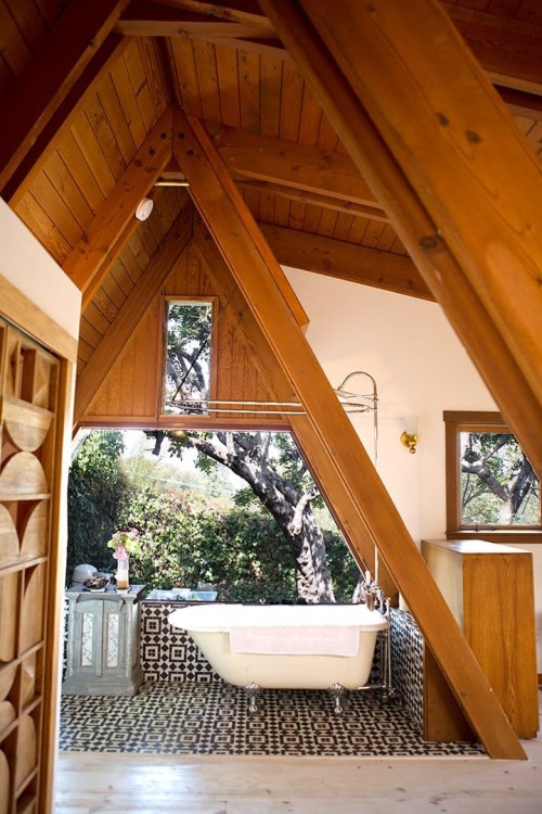 gravityhome:  A-frame lodge in Los Angeles  Follow Gravity Home: Blog - Instagram - Pinterest - Facebook - Shop  