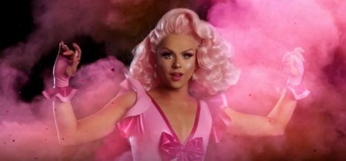 Porn photo runawayfanboy:  Farrah Moan season 9 promo