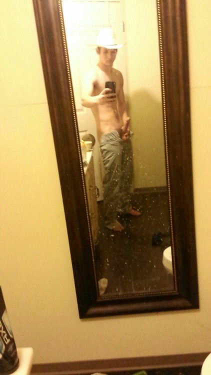 naked-male-selfies:  Hot pics, dirty mirror