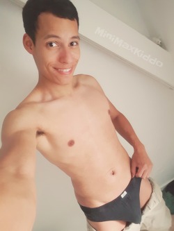 minimaxkiddo:Big boy undies ^^