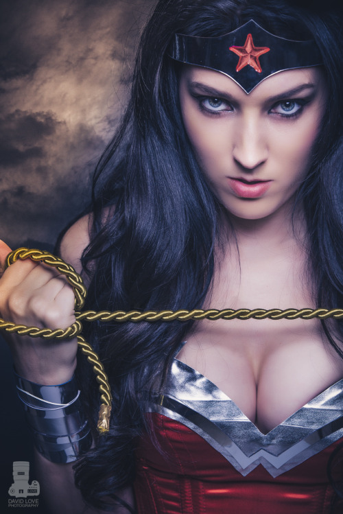 shcomix: Cosplay: Wonder Woman Model/Cosplayer: Jenifer Ann Photo/Editing: David Love