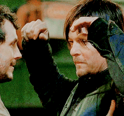 reedusgif:  #Rick’s dont-touch-daryl-or-i-will-show-you-what-you-will-earn face