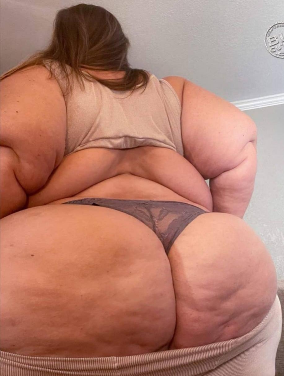 XXX brendakthedonutgirl:womenloversblog-iii:onlyfats23:boc1998-deactivated20211228:So photo