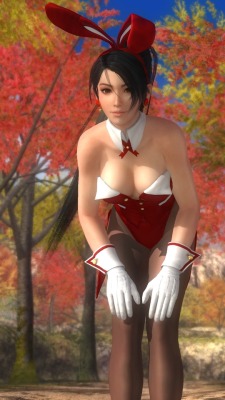 Momiji happy easter