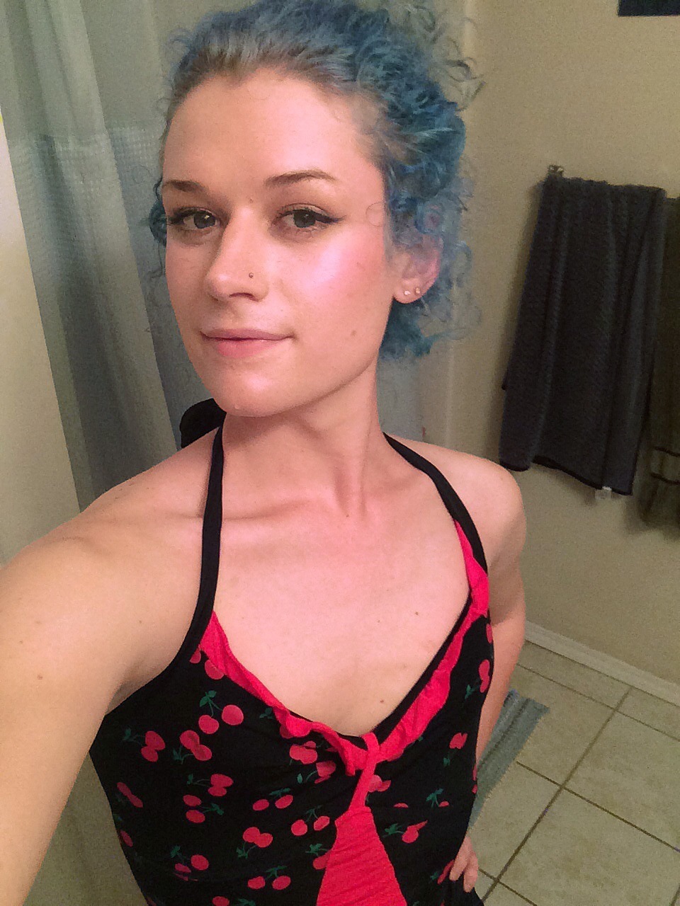 perpetualteenelf:  rrrrrllllllyyy nervous about posting this, BUT for the first time