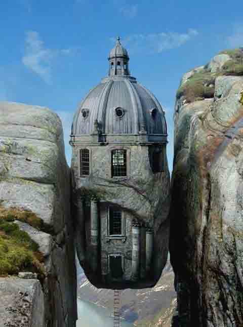 odditiesoflife:Houses in Strange PlacesWhether they are carved out of a mountain, or in an iceberg i