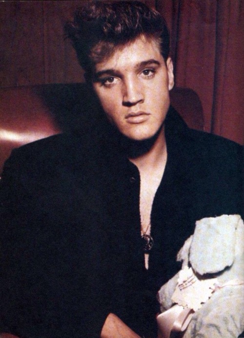 Elvis presley with beard