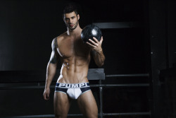 hotmales-n-stuff:  follow Hot Males ‘n Stuff and my more work safe blog Tissy’s Stuff 