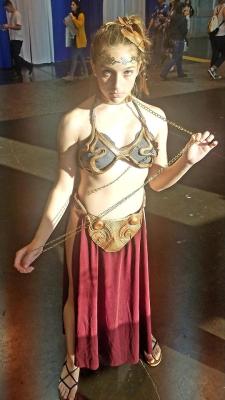 love-cosplaygirls:  My WonderCon outfit. Huttslayer Leia.