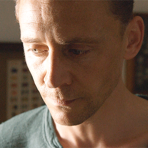 maryxglz:Not many actors can do things just with their face like Tom. — Susanne Bier [x]