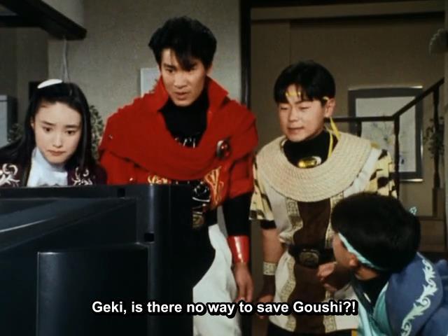 frobman:revieloutionne:???Yes okay sure   Zyuranger was the original Persona 4.