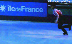 yunamao-gifs:  Yuzuru HANYU, Ending ❧ Trophée Eric Bompard 2013 