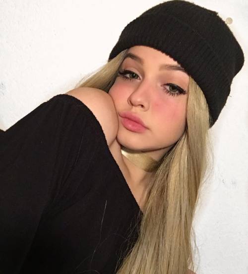 http://streetgrl.tumblr.com/post/154897512652