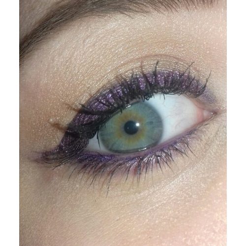 So this is a purple #eyeliner look. The liner I used is #maybelline lasting drama gel pencil in #pol