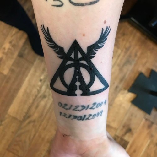 New ink!! #harrypotter #deathlyhallows #tattoo thanks Brent love it! @its_total_bs @lucky_strike_tat