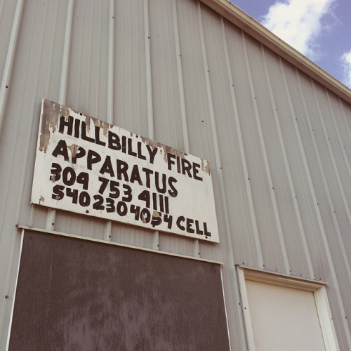 booniesbride: some of my favorite rural typography / hand lettering examples ive collected over the 