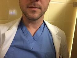 brainjock:  Hairy hung doctor from Detroit. This guy is super horny, but I can’t get him to show his face because I’m a dude :-/ any ladies out there who can help get his face pics message me