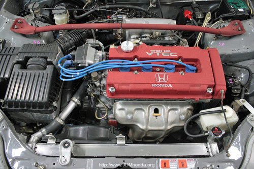 11000rpm:  limitbreakfamily:  adoboandgarlicrice:  lonelydriverz:  nobodysgettingtreats:  Sorry if it’s been posted before, but this Civic is tops - Source  That engine bay is so stock, I’m surprised.  I bet the internal parts on that engine is maxed