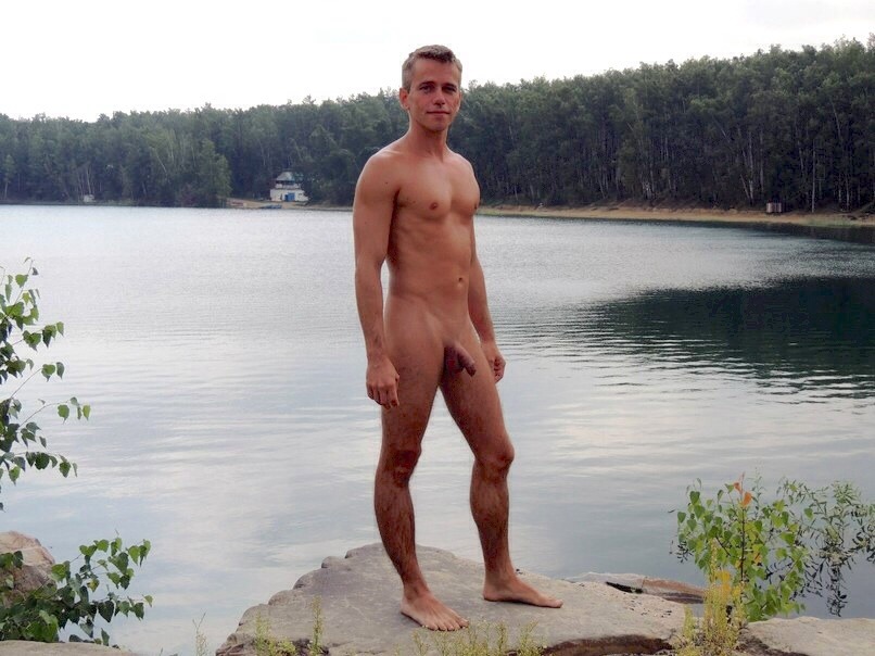 gayflashingporn:  Free Gay Sex Games