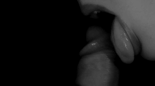 sex-pussies23:  Installing app: 1 minute. Finding hot girl ready to fuck: 3 minutes. Driving to her place: 15 minutes. Congrats! You have just got laid in under 20 minutes!