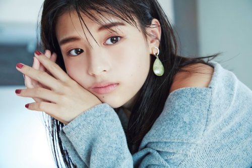 sakamichi-steps: 出口夏希 × Seventeen 2019年11月号