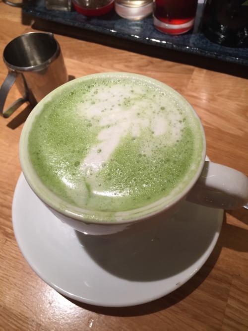 Matcha latte at Shoryu in Kingly Court. Childishly amused by the shape of the milk pattern after I t