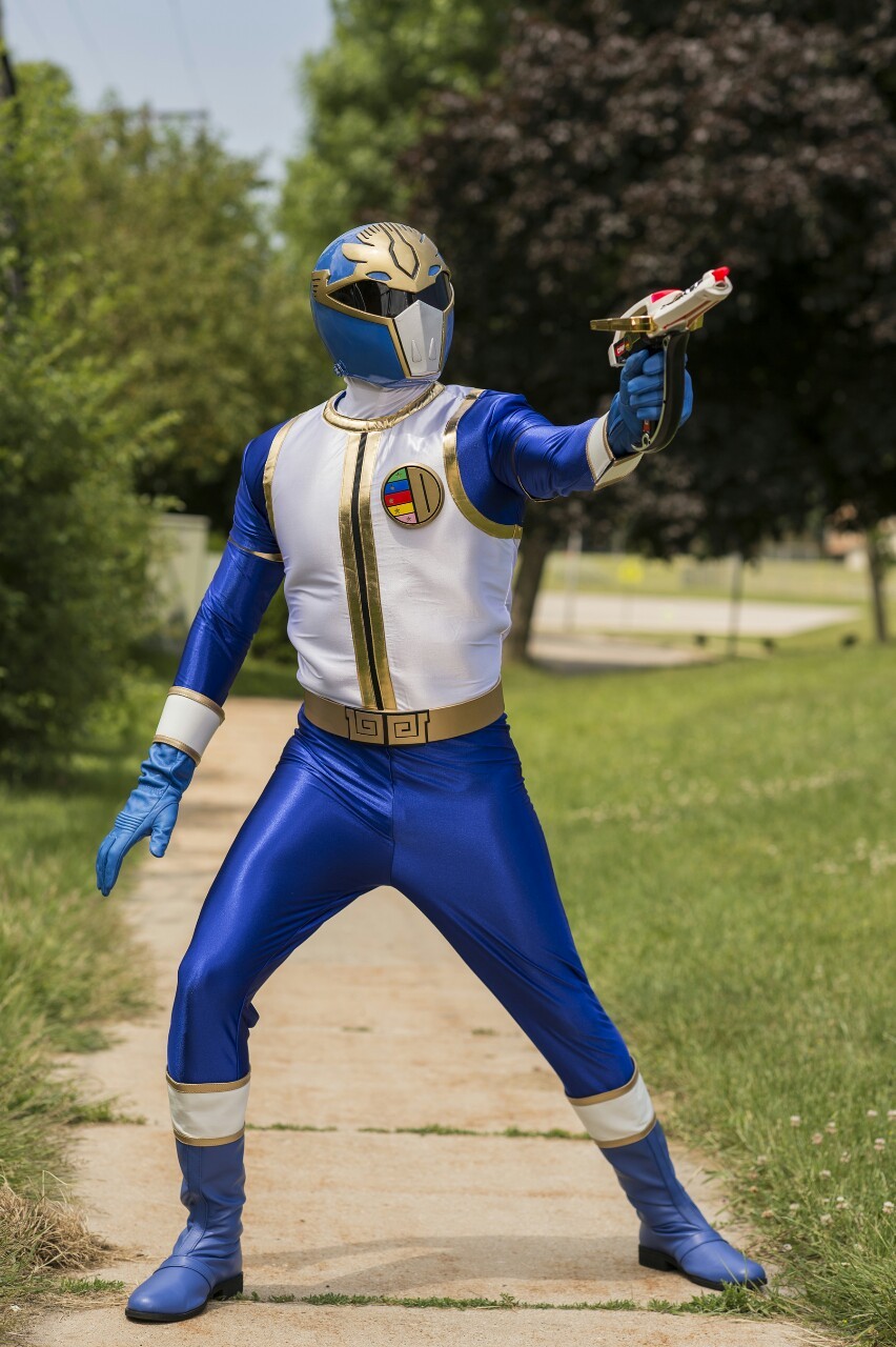 k-jeezy87:  Me as Tenmaranger! Photos by @photorsh