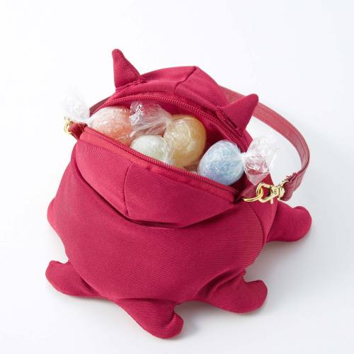 bibidebabideboo:  “YOU＋MORE!　ギョッ！とびっくり　深海魚ポーチ〈極み〉の会|フェリシモ http://www.felissimo.co.jp/youmore/gcd696679/?xid=p_nr_ot_160526_RELEASE …ラブカの再現度高いレプトケファルス、透明標本方面に行きそうな雰囲気”(ゆきまさかずよし(@Kyukimasa)さん