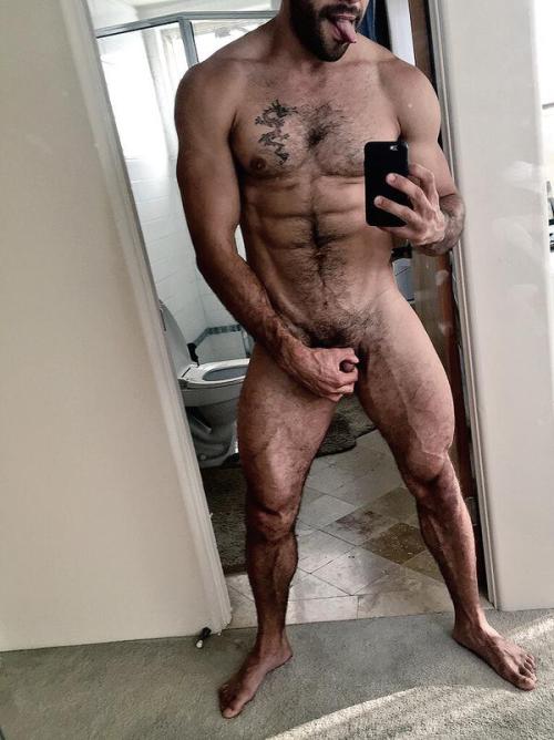 orlando1709:  spitshoverufffuk:  in lust with this man.Austin Wilde  Me   Encanta!