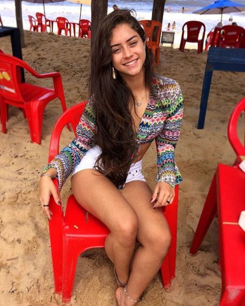 natural-beauty-lovers: #beauty #beautiful #girl #cute #pretty #beach #sexy #smile #hot