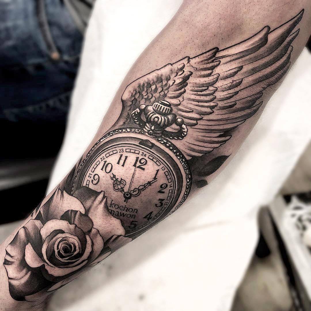 Top more than 69 clock with wings tattoo latest - in.cdgdbentre