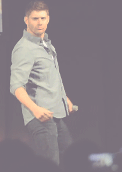 deanyouremyhero:     Jensen “I love to dance” Ackles       JIB CON 2014