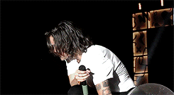 spidermanm: @Harry_Styles: “As far as I’m aware, the doors are open. And we’re
