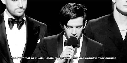 softbensolo:I just want you to listen to me for one sec, just a couple of sentences that a friend of