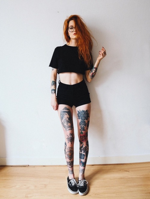 roseyjones:  I’m basically 50% legs and 50% hair 🙃
