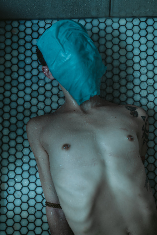 ugliersideofsex: camdamage: aquatic therapy | cam damage | rope+photo by Project B.D.S.M. The U