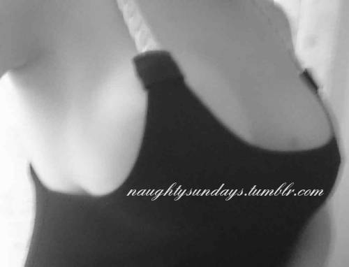 Black & white cleavage & sideboob in my new dress. Too tight or perfect fit?