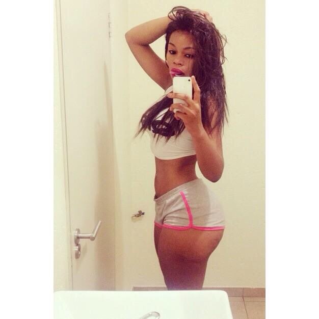 illyspov:  Slim Thick.  Twitter: @Lady_KayGee