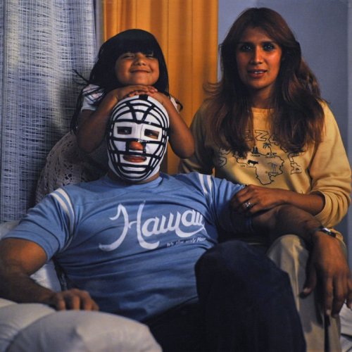 last-place - frijoliz - Luchadores and their families as...