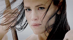 Moviegifs Elektra Canada Usa 2005