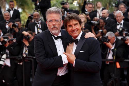 Christopher McQuarrie and Tom CruisePhoto : Vianney Le Caer/Invision/AP