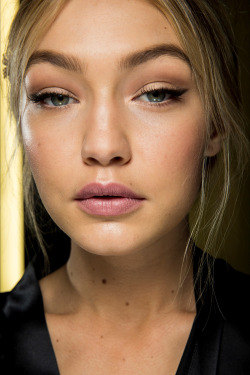 Gigi Hadid backstage at Dolce &amp; Gabbana Fall 2015.