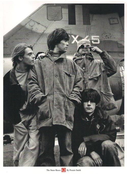 mycomputerthinksimgay: The Stone Roses photogrphed by Pennie Smith Scanned from April 2018 issue of 