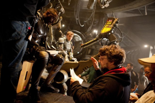 behindtheillusions: Idris Elba and director Guillermo del Toro on the set of Pacific Rim (2013)