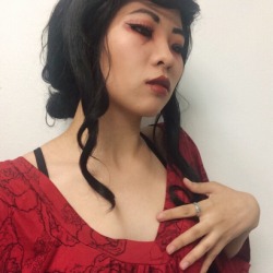 sedirktive:  i channeled all my inner salt towards this damara megido makeup and i dont regret the carefully planned mess it came out as at all 