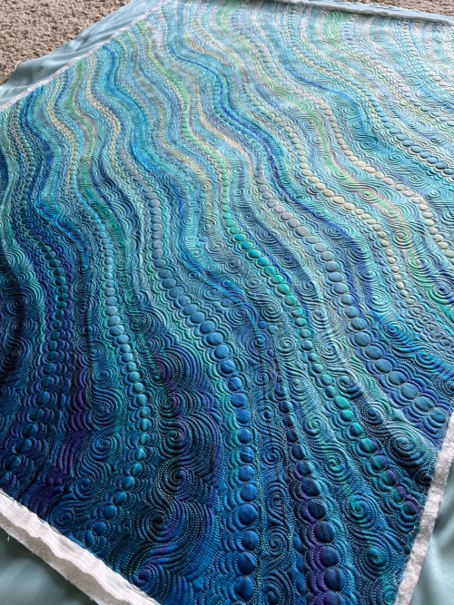 Latest Finish. All Free Motion Quilted. One Yard Of Gorgeous Fabric By Moda In Their Gradients Auras