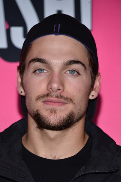 dylansprayberry-online: Dylan Sprayberry attends Entertainment Weekly’s Annual SDCC Party on July 23rd, 2016.