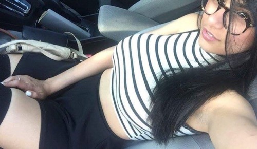 Pictures Of The Beautiful Mia Khalifa