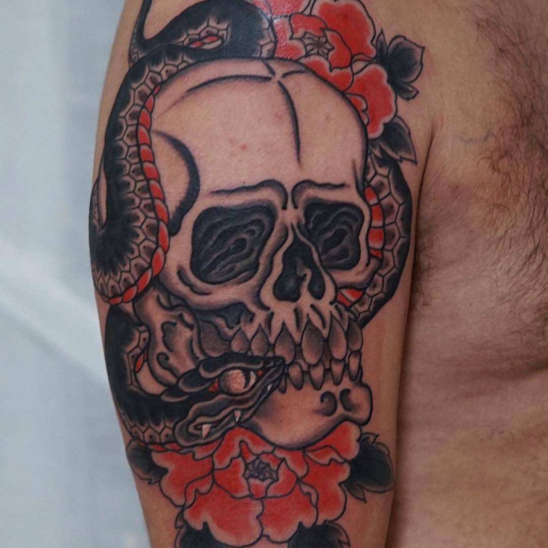 Noble Shoulder Skull japanese tattoo art - Best Tattoo Ideas Gallery